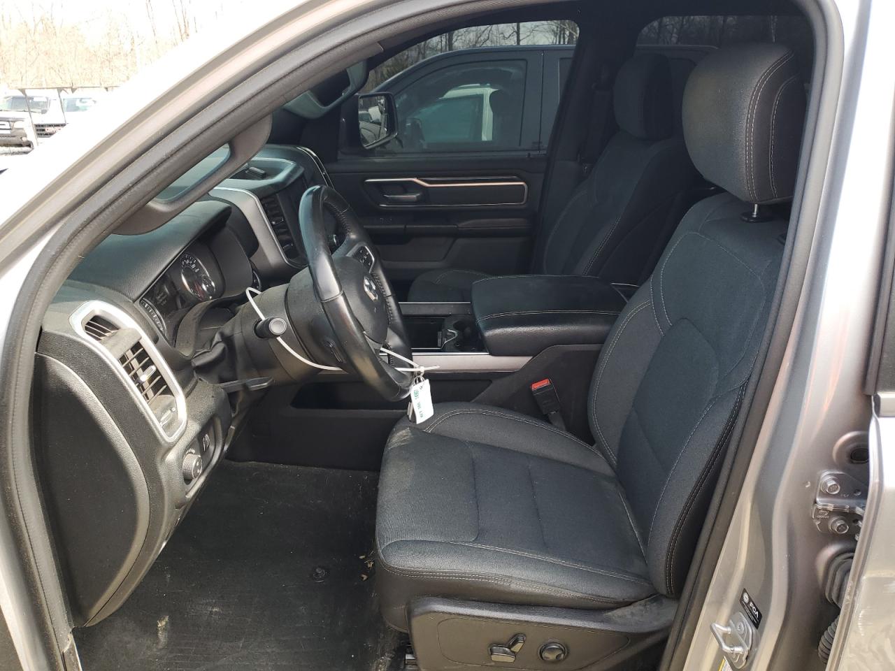 2022 RAM 1500 BIG HORN/LONE STAR VIN:1C6SRFFT5NN331838