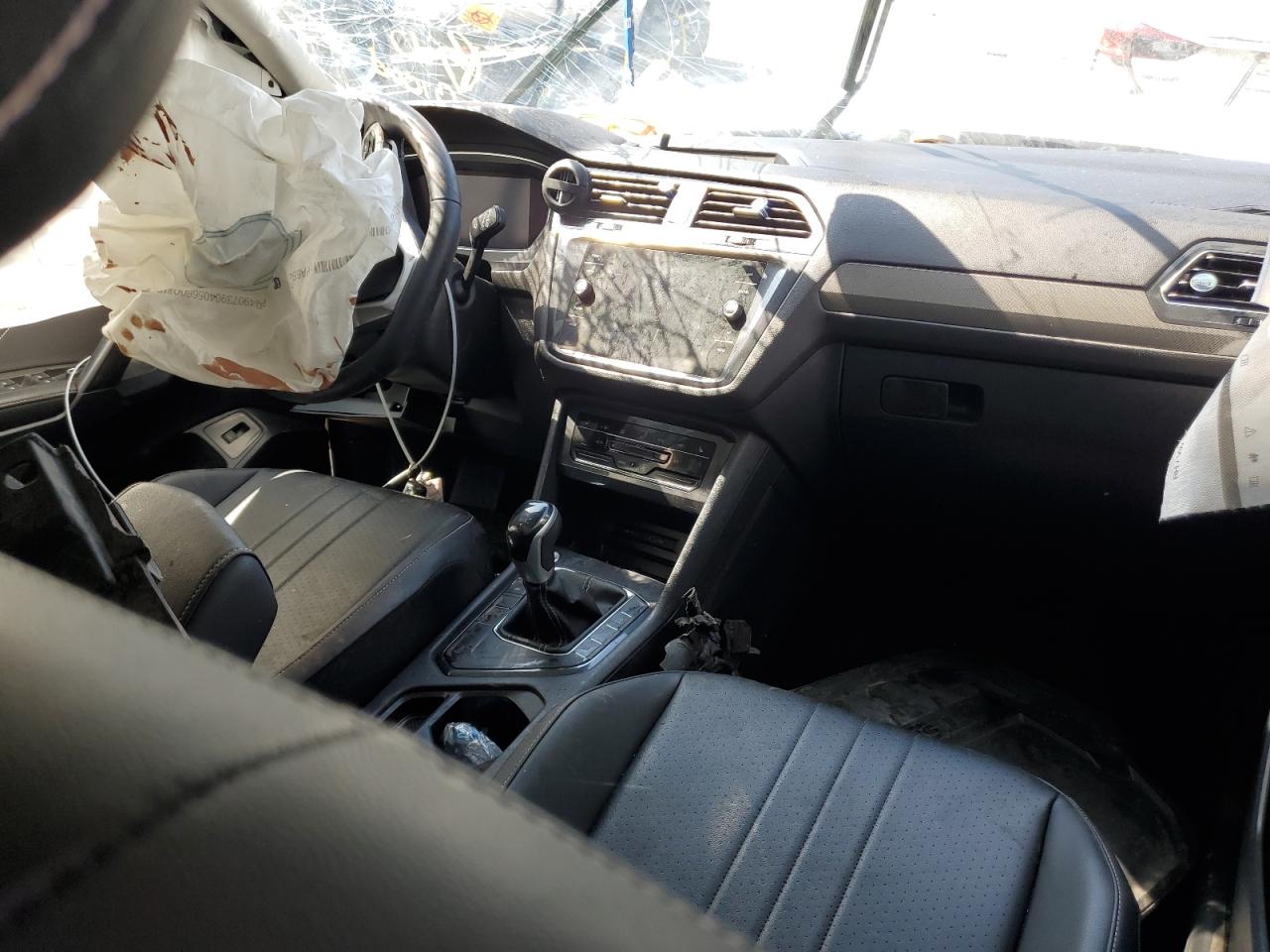 2022 VOLKSWAGEN TIGUAN SE VIN:3VV3B7AX5NM094619