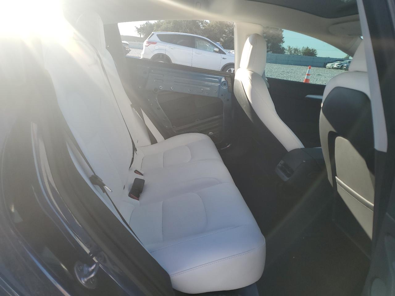 2022 TESLA MODEL 3  VIN:5YJ3E1EB5NF353423