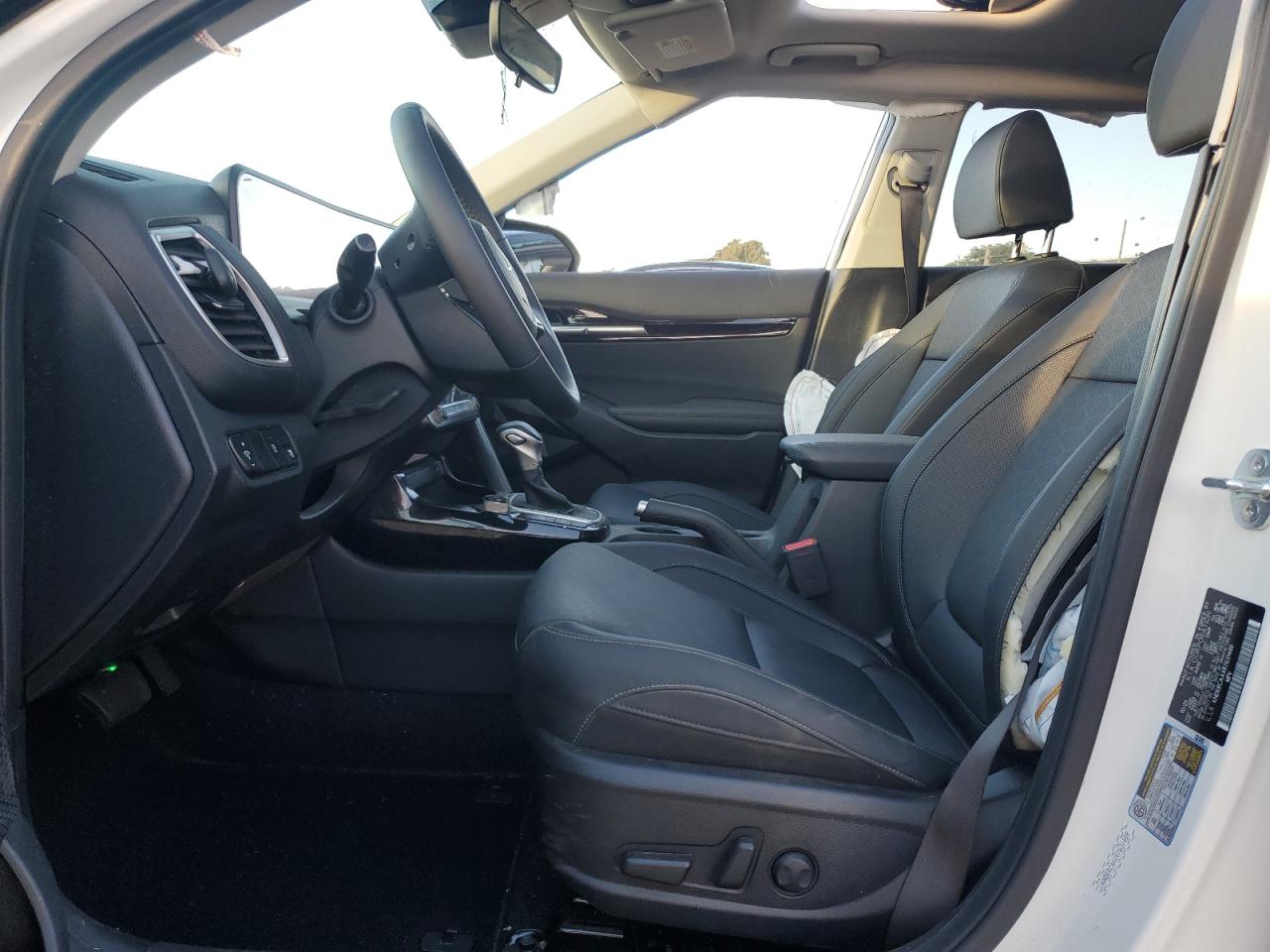 2024 KIA SELTOS EX VIN:KNDERCAAXR7631489