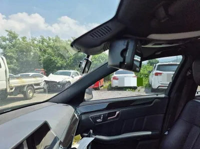 2014 Mercedes-Benz E 220 VIN: