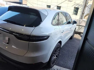 2021 Porsche Cayenne VIN: