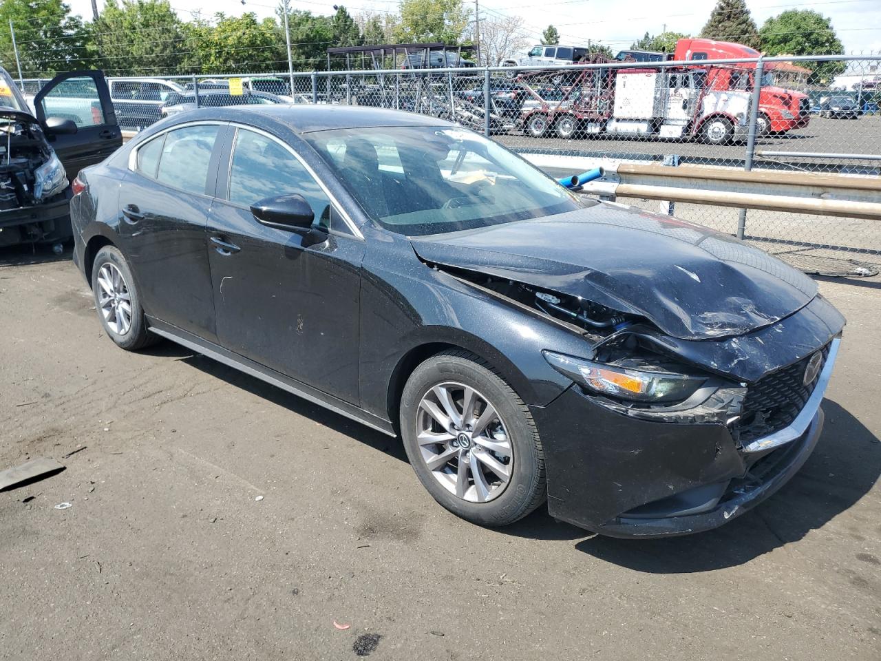 2022 MAZDA 3  VIN:3MZBPAAL4NM300368