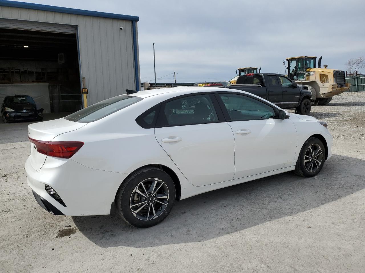 2023 KIA FORTE LX VIN:3KPF24AD9PE669804