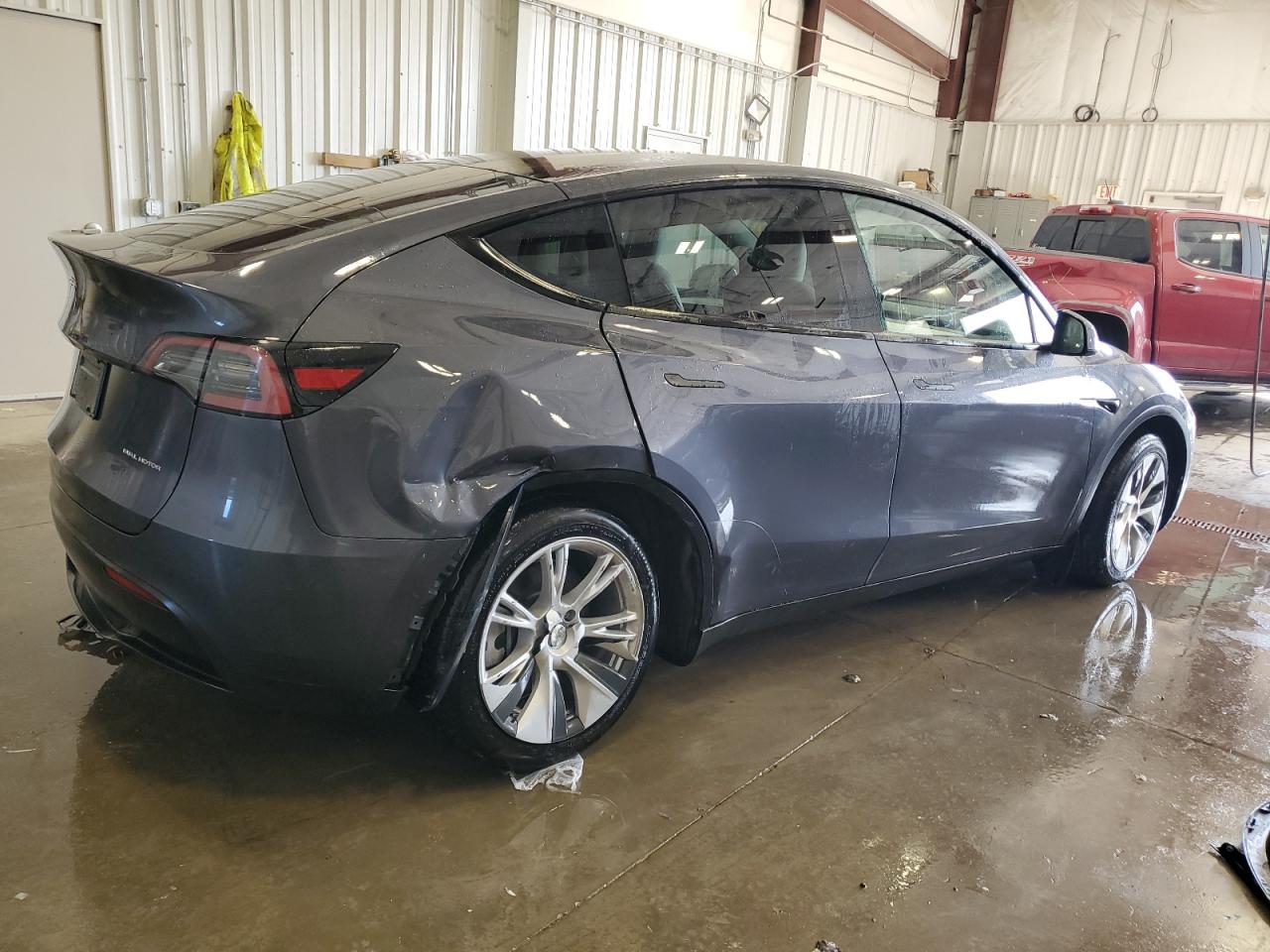 2023 TESLA MODEL Y  VIN:7SAYGAEE9PF980013