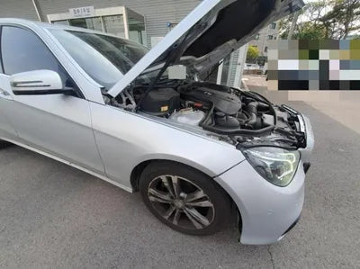 2016 Mercedes-Benz E 220 VIN: