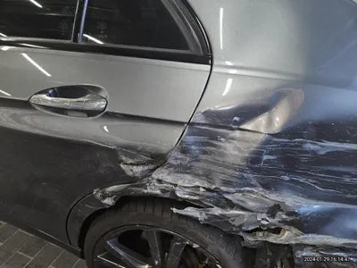 2015 Mercedes-Benz E 220 VIN: