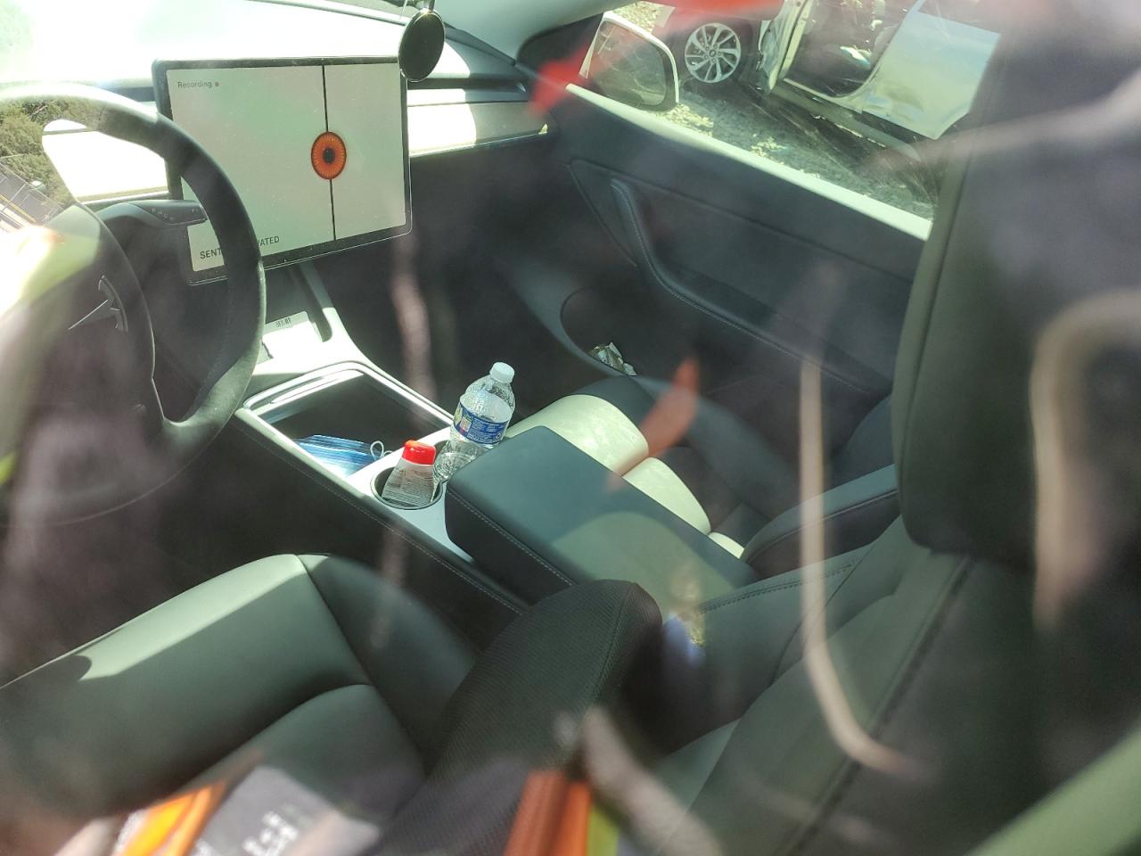 2022 TESLA MODEL Y  VIN:7SAYGDEF9NF463043