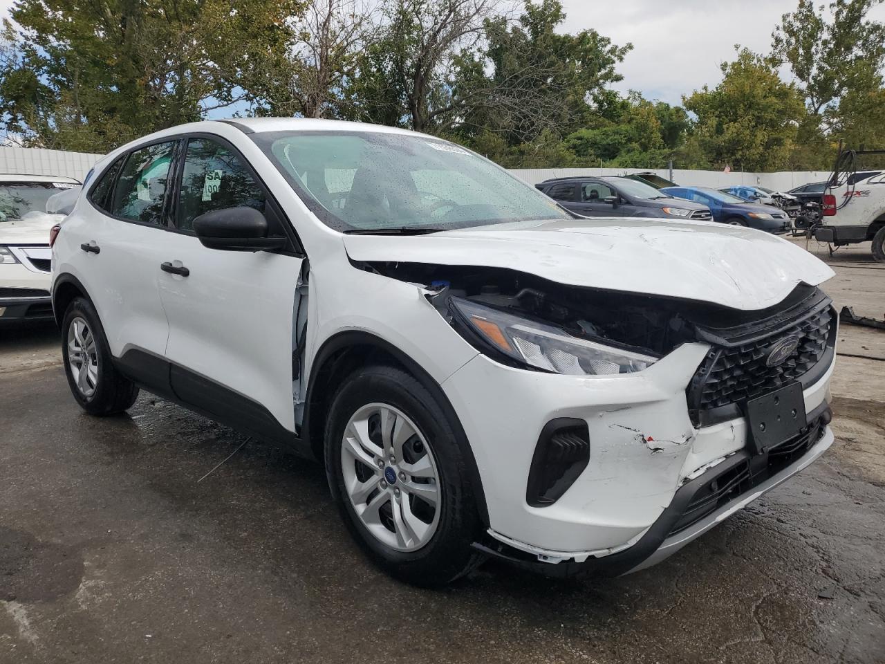 2023 FORD ESCAPE  VIN:1FMCU0FNXPUB01369