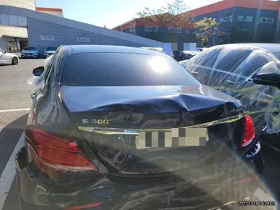 2019 Mercedes-Benz E 300 WDDZF4KB8KA662505 VIN:WDDZF4KB8KA662505