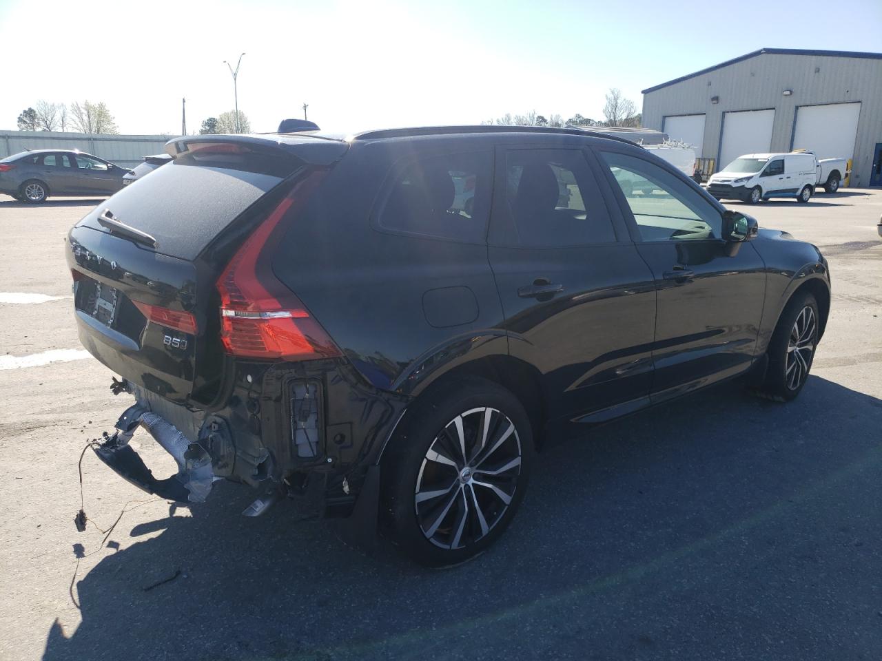 2024 VOLVO XC60 PLUS VIN:YV4L12RL8R1725322