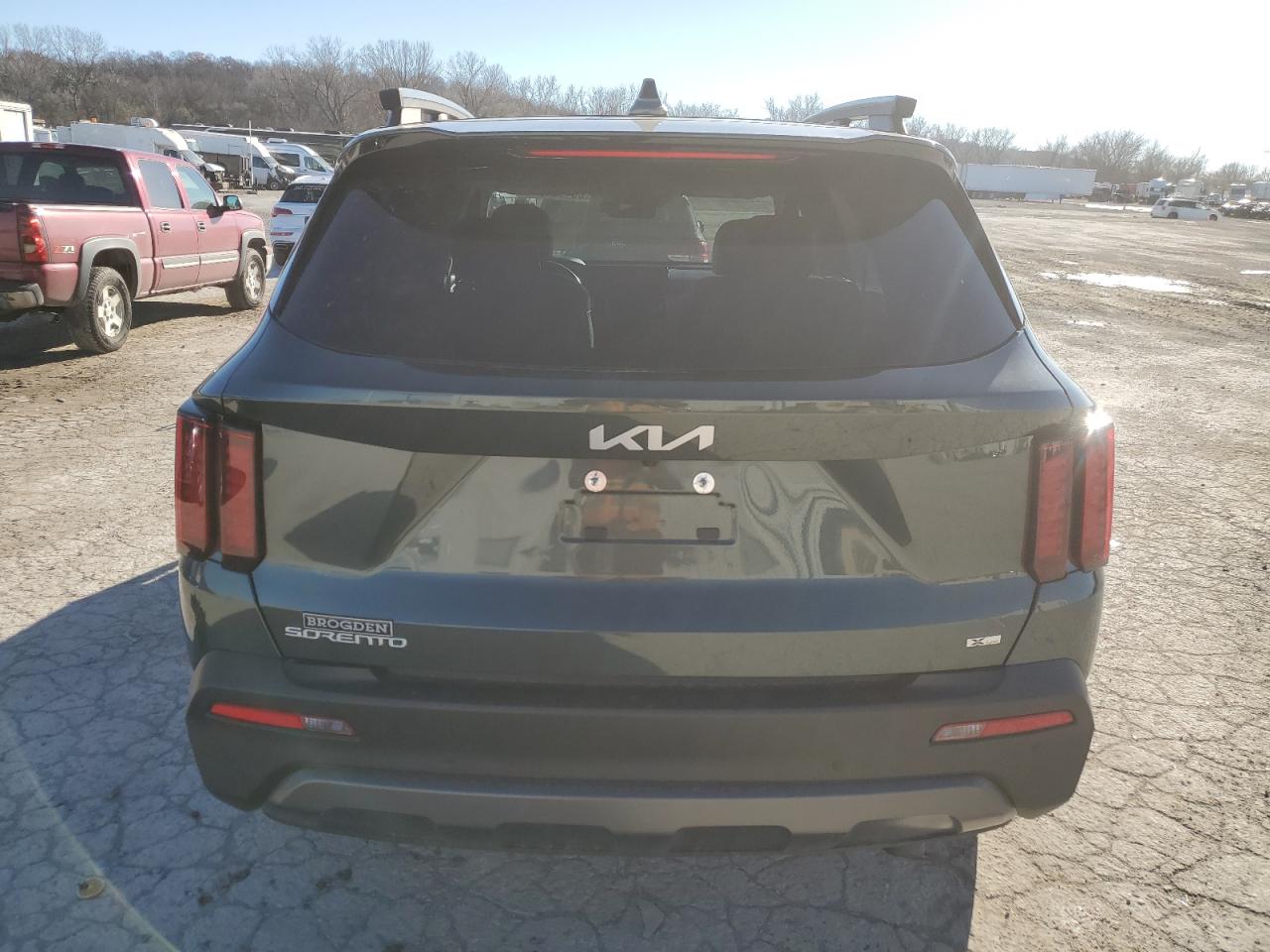 2023 KIA SORENTO EX VIN:5XYRHDLF2PG201149