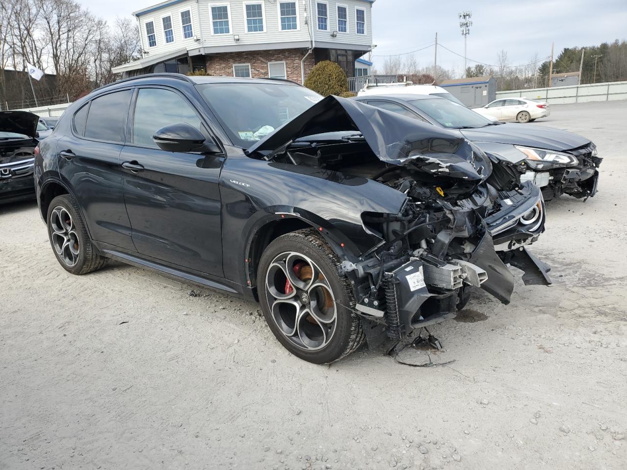 2022 ALFA ROMEO STELVIO TI VIN:ZASPAKBN8N7D26442