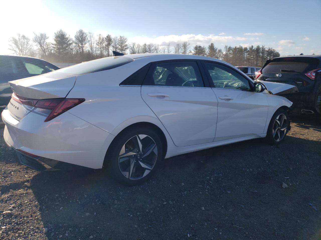 2022 HYUNDAI ELANTRA SEL VIN:5NPLN4AG2NH074676