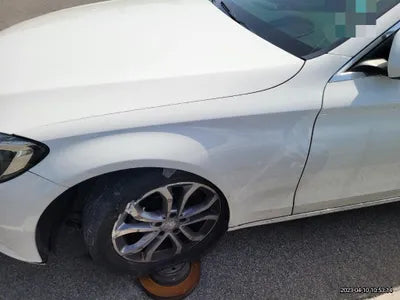 2014 Mercedes-Benz C 200 VIN: