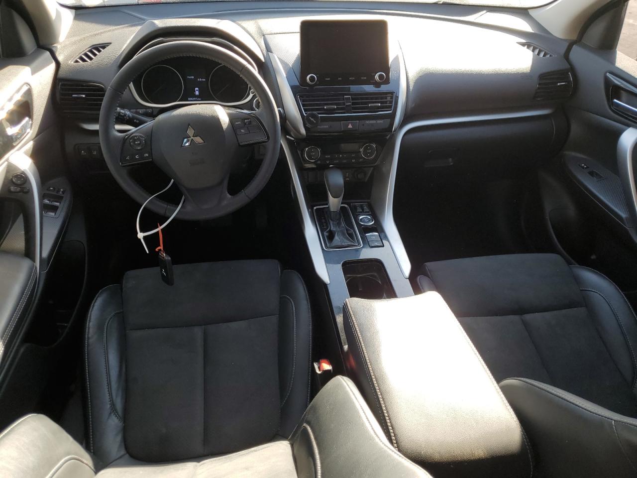 2022 MITSUBISHI ECLIPSE CROSS SE VIN:JA4ATWAA9NZ001988