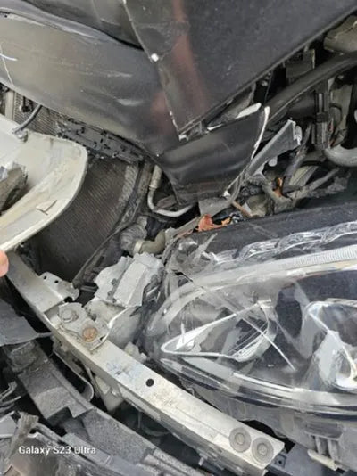 2018 Mercedes-Benz C 200 VIN: