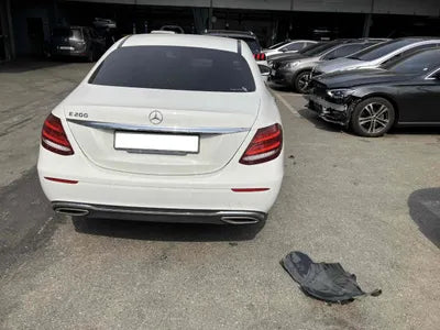 2018 Mercedes-Benz E 200 WDDZF4CB6JA420504 VIN:WDDZF4CB6JA420504