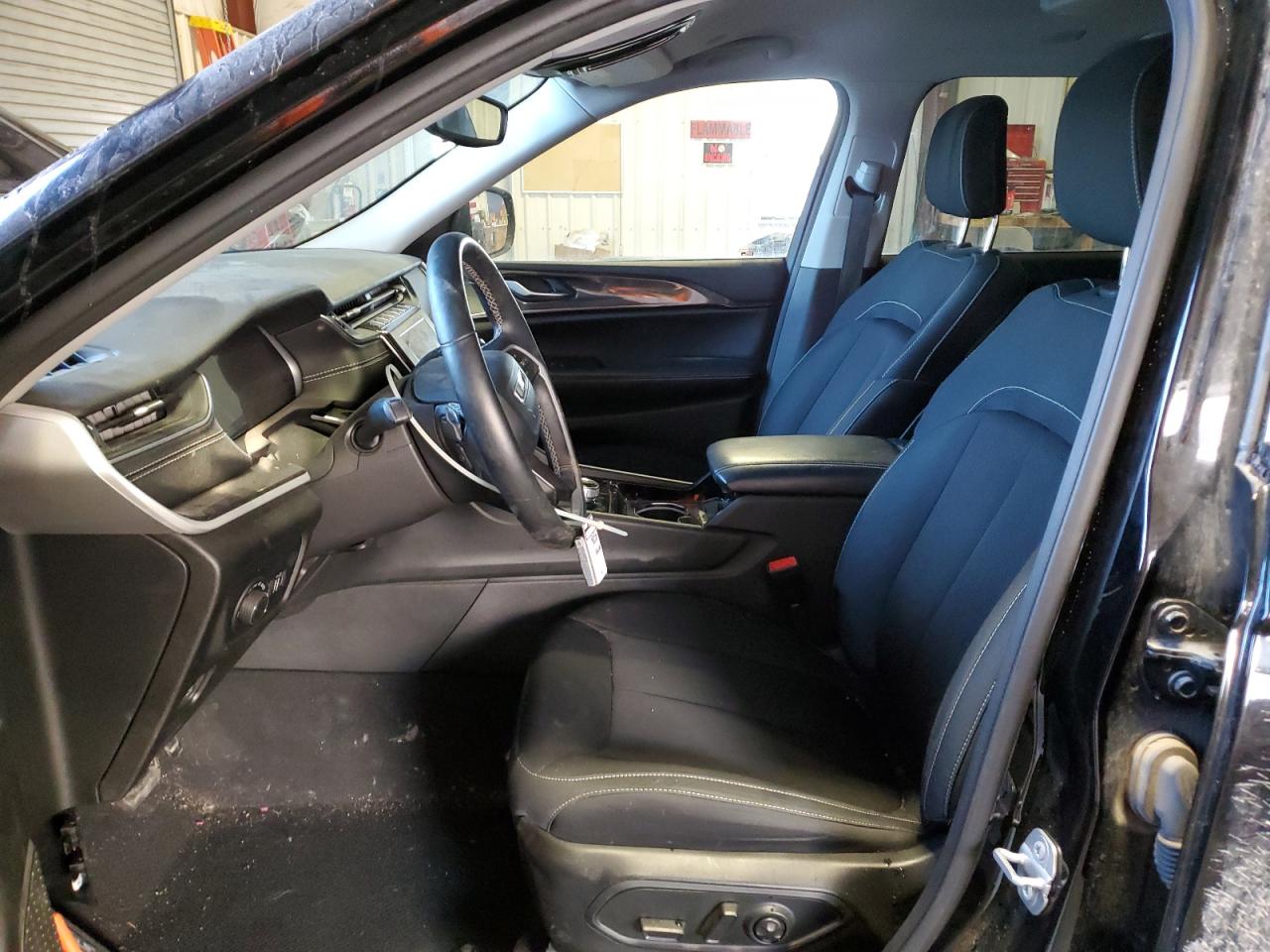 2022 JEEP GRAND CHEROKEE L LAREDO VIN:1C4RJKAG1N8588401