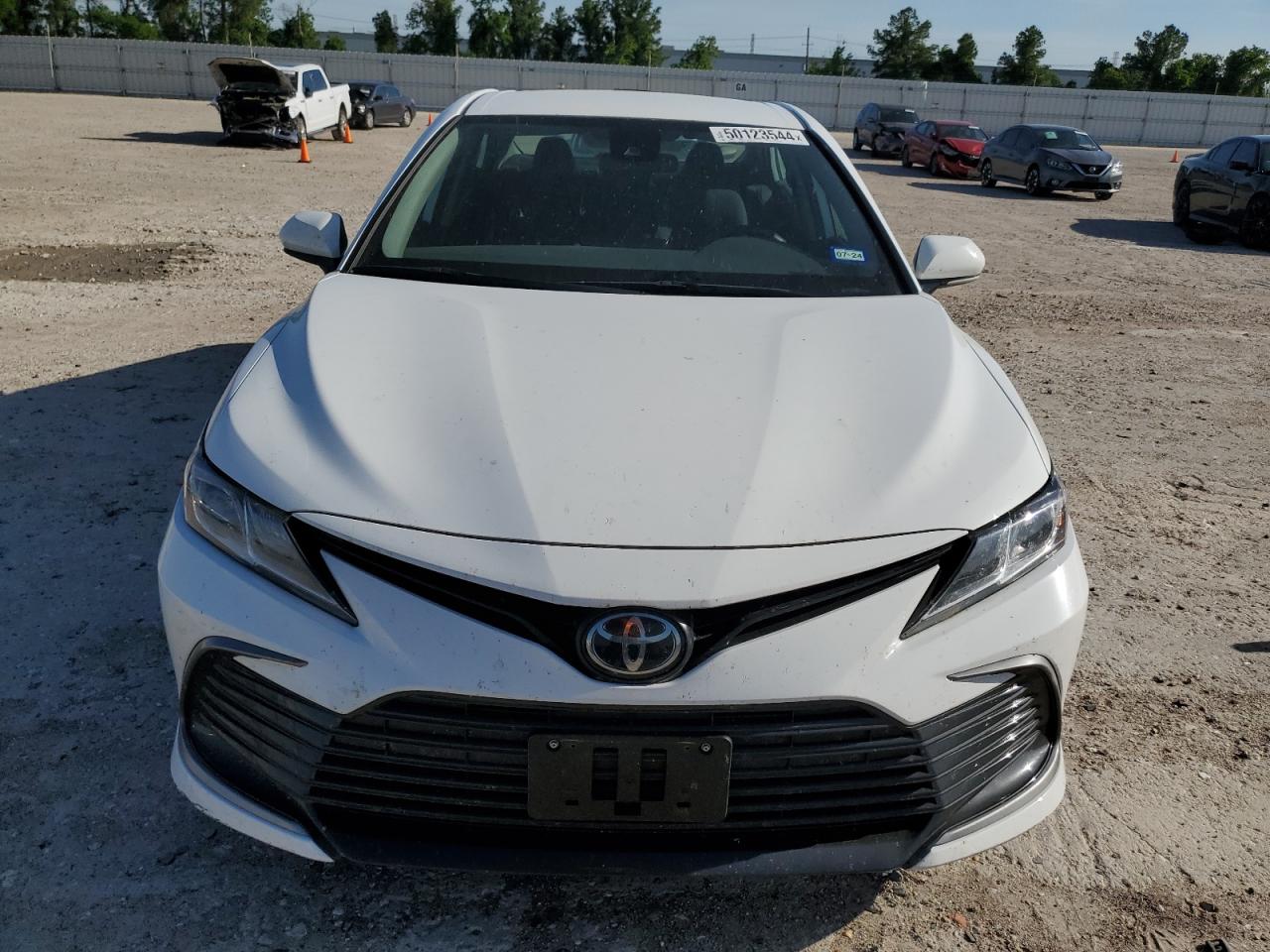 2022 TOYOTA CAMRY LE VIN:4T1C11AK9NU675714