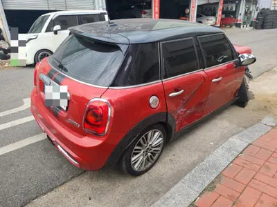 2015 MINI Cooper VIN: