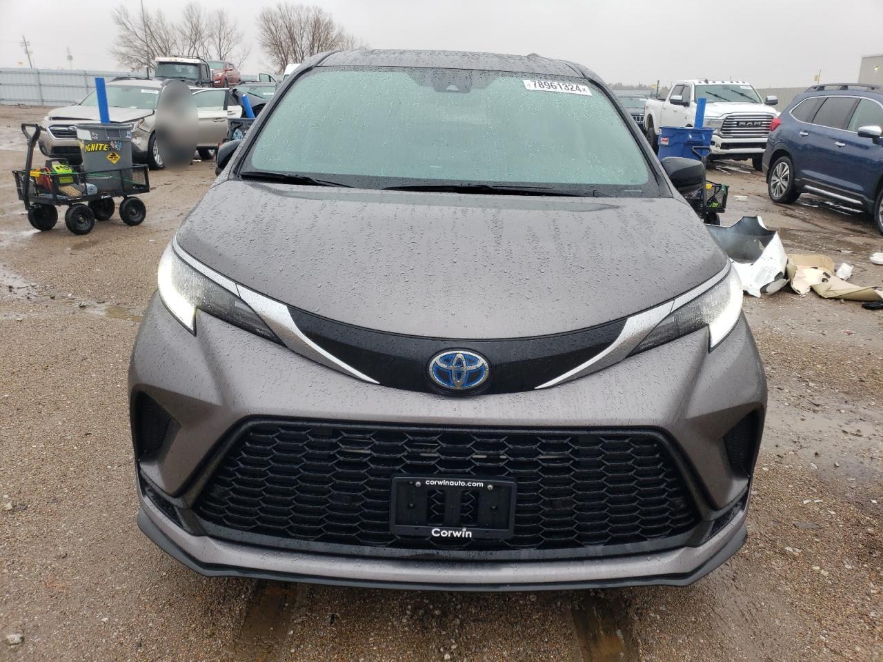 2022 TOYOTA SIENNA XSE VIN:5TDDRKEC2NS125818