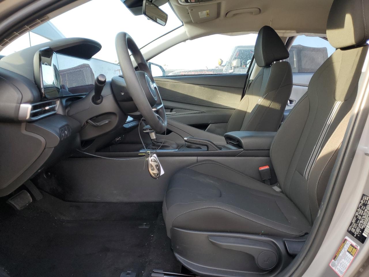 2024 HYUNDAI ELANTRA SEL VIN:KMHLM4DG3RU843983