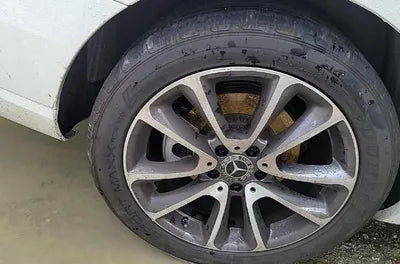 2019 Mercedes-Benz E 300 WDDZF4KB7KA635330 VIN:WDDZF4KB7KA635330