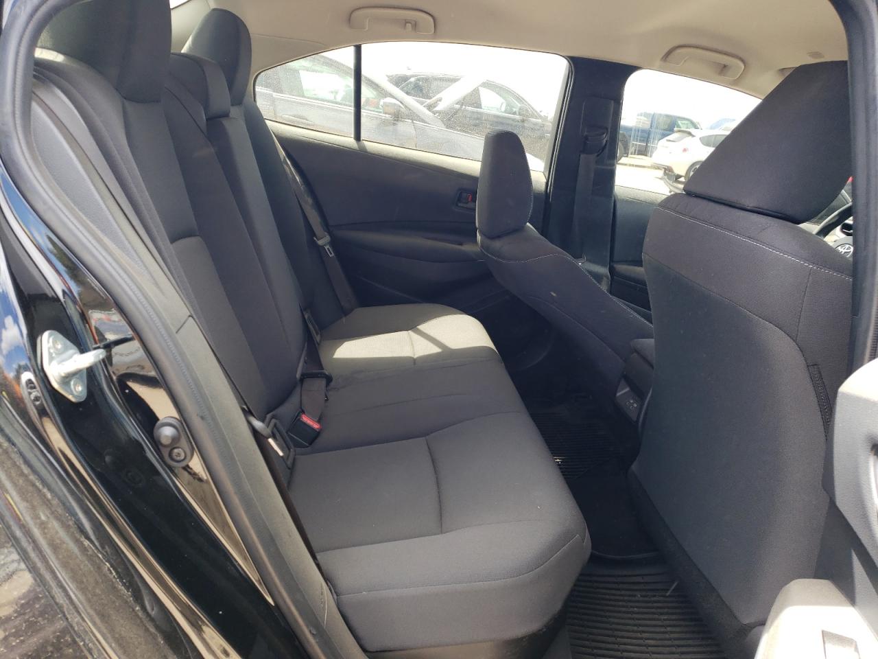 2024 TOYOTA COROLLA LE VIN:JTDBCMFE4R3047103
