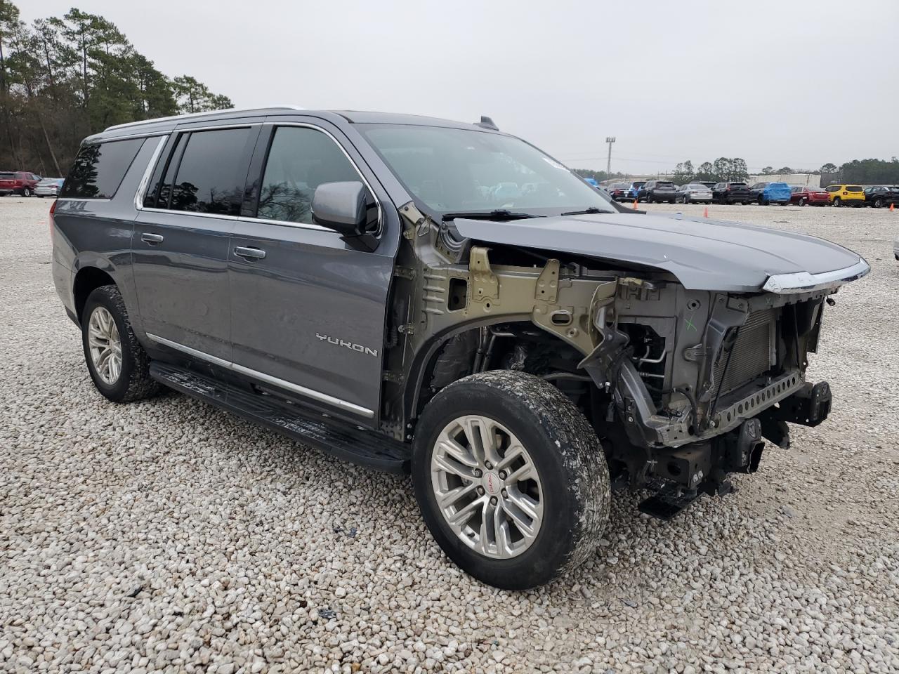 2022 GMC YUKON XL C1500 SLT VIN:1GKS1GKD1NR166484