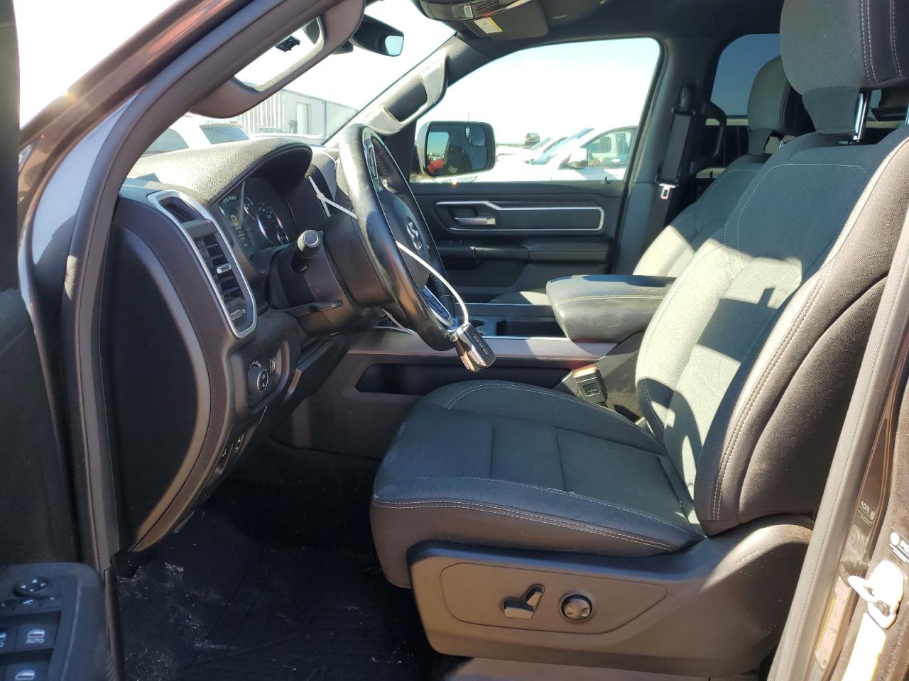 2022 RAM 1500 BIG HORN/LONE STAR VIN:1C6RREFT1NN187343