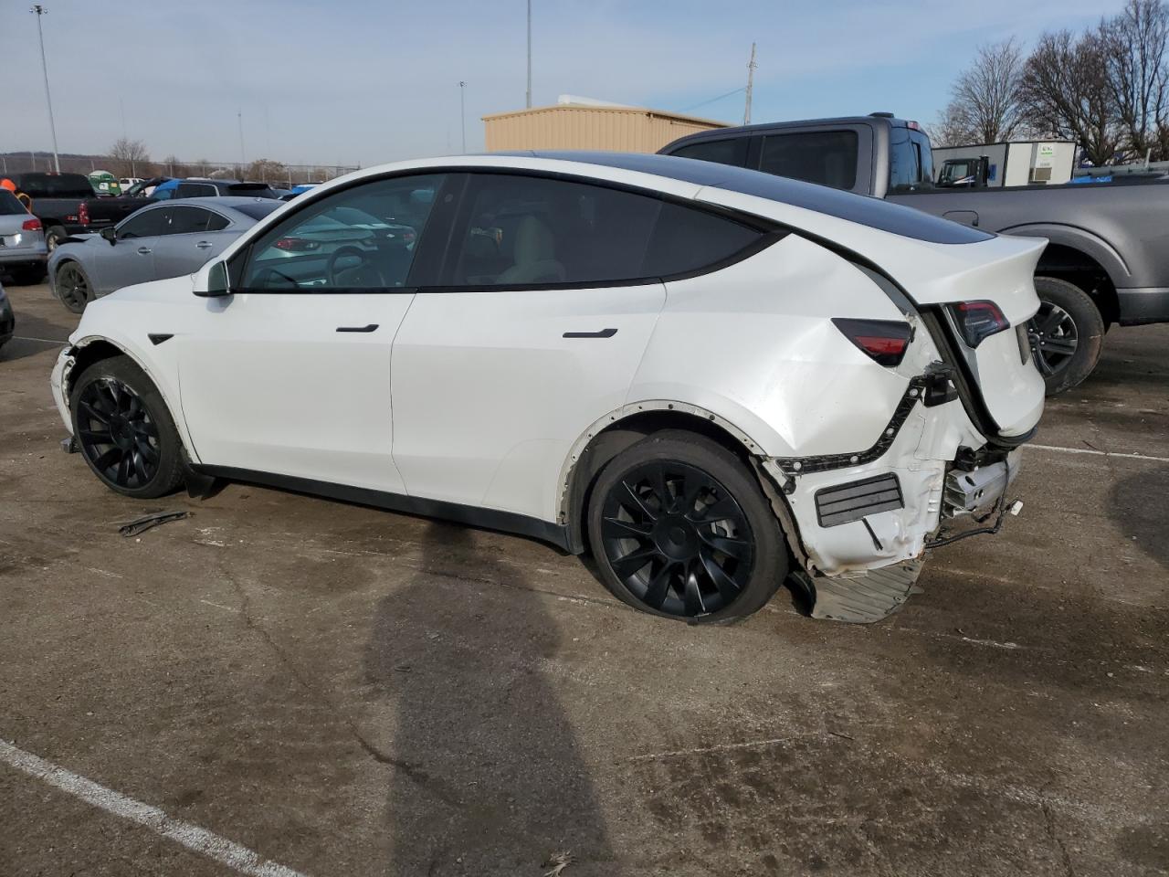 2022 TESLA MODEL Y  VIN:7SAYGDEE7NF312709