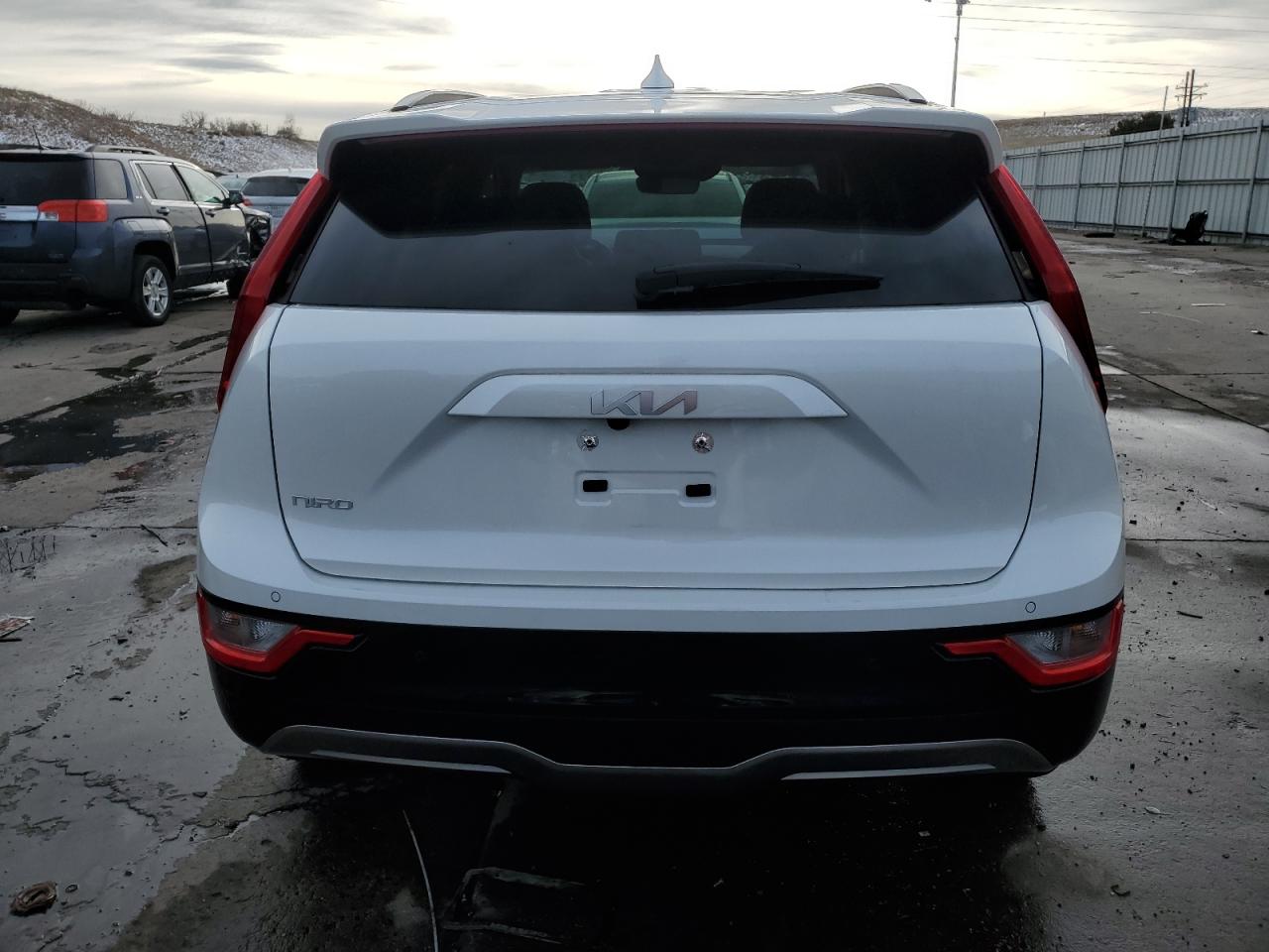 2023 KIA NIRO WIND VIN:KNDCR3L11P5040335