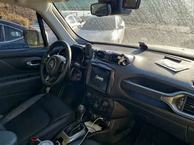 2018 Jeep Renegade 1C4BU0000JPH36573 VIN:1C4BU0000JPH36573