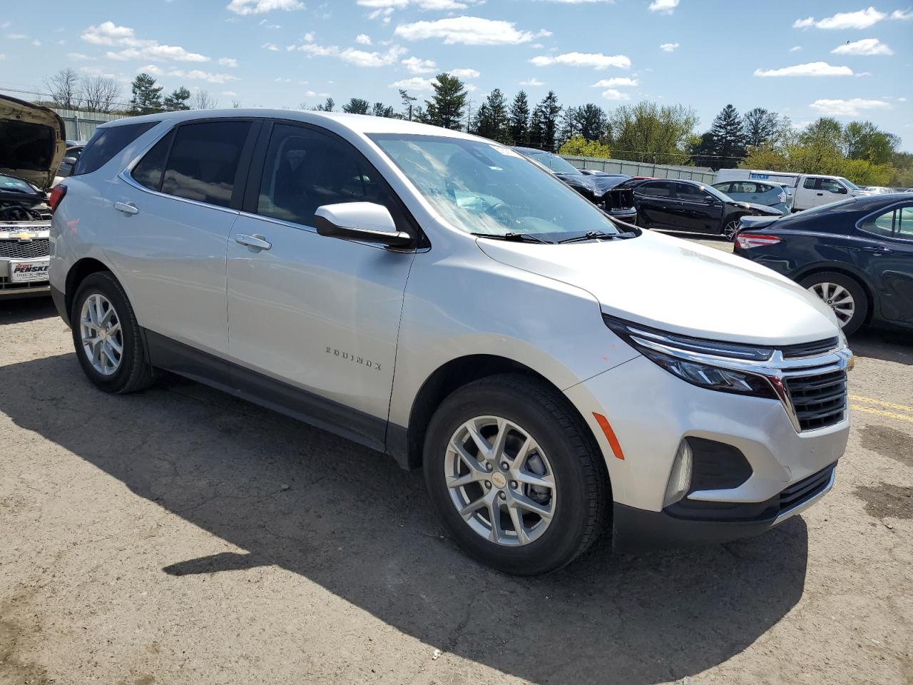 2022 CHEVROLET EQUINOX LT VIN:3GNAXTEV6NL134535