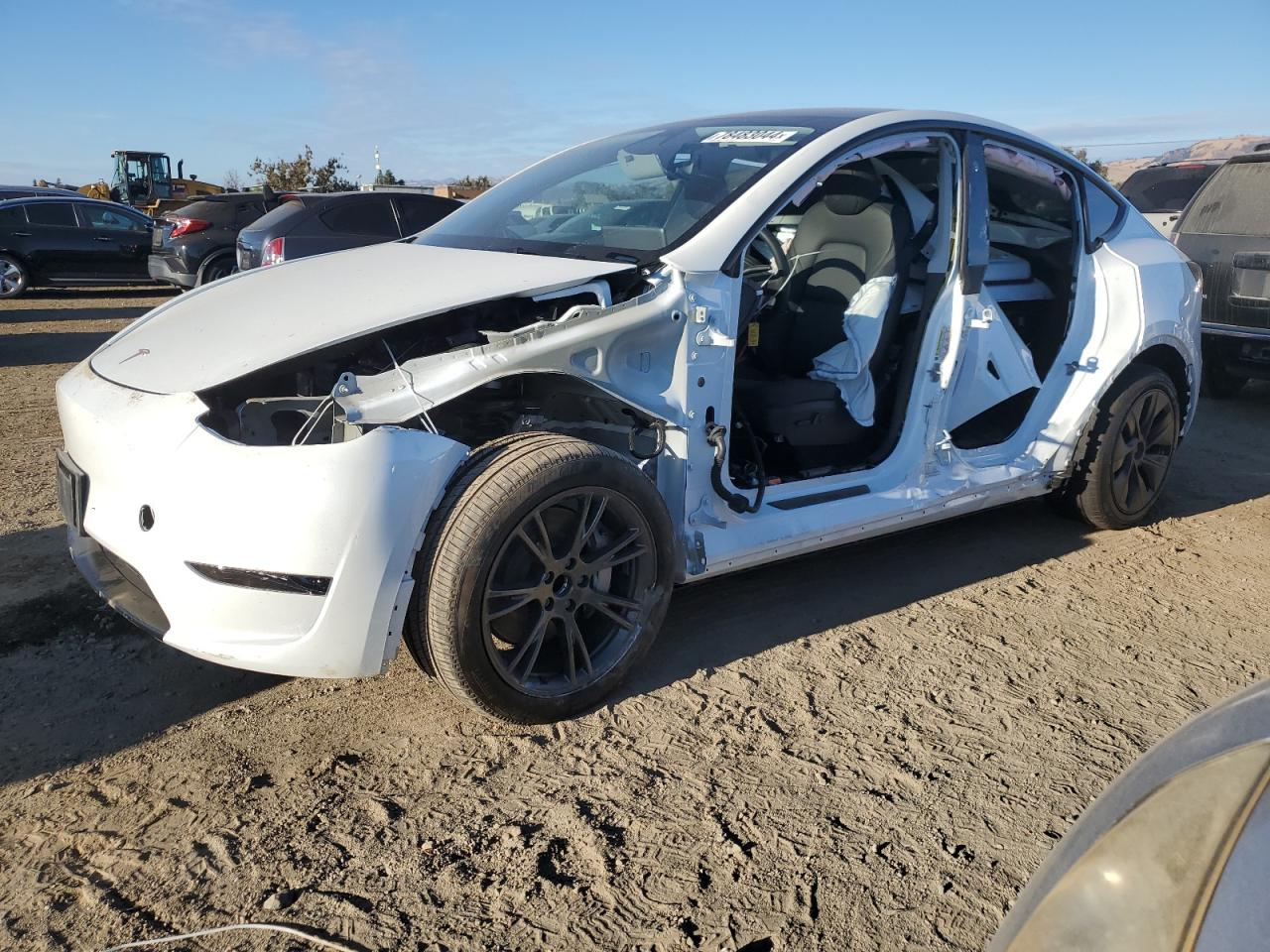 2024 TESLA MODEL Y  VIN:7SAYGDED8RF156144