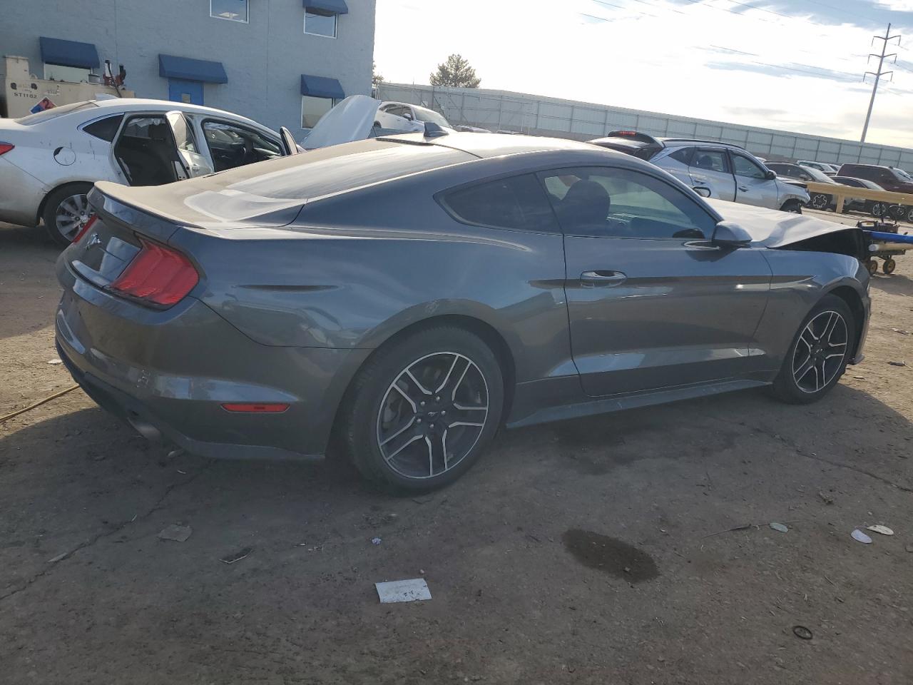 2022 FORD MUSTANG  VIN:1FA6P8TH8N5100675
