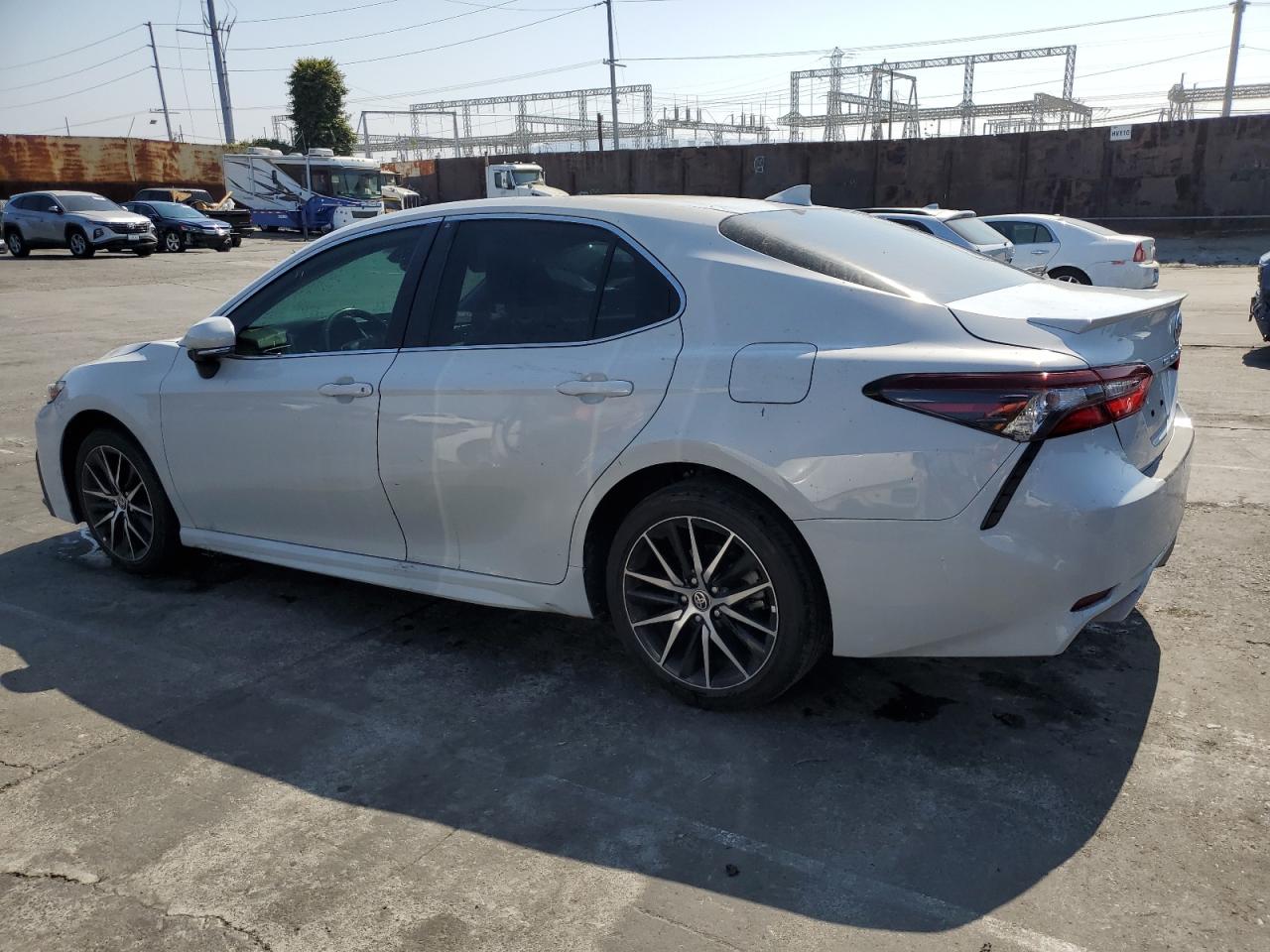 2022 TOYOTA CAMRY SE VIN:4T1T11AK2NU075844