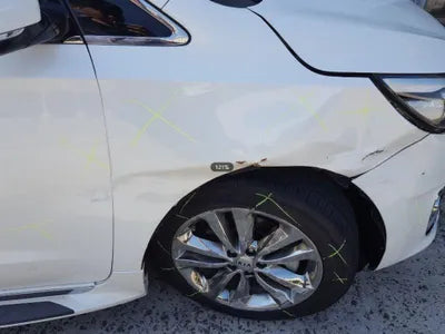 2017 Kia Carnival VIN: