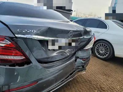 2017 Mercedes-Benz E 220 VIN: