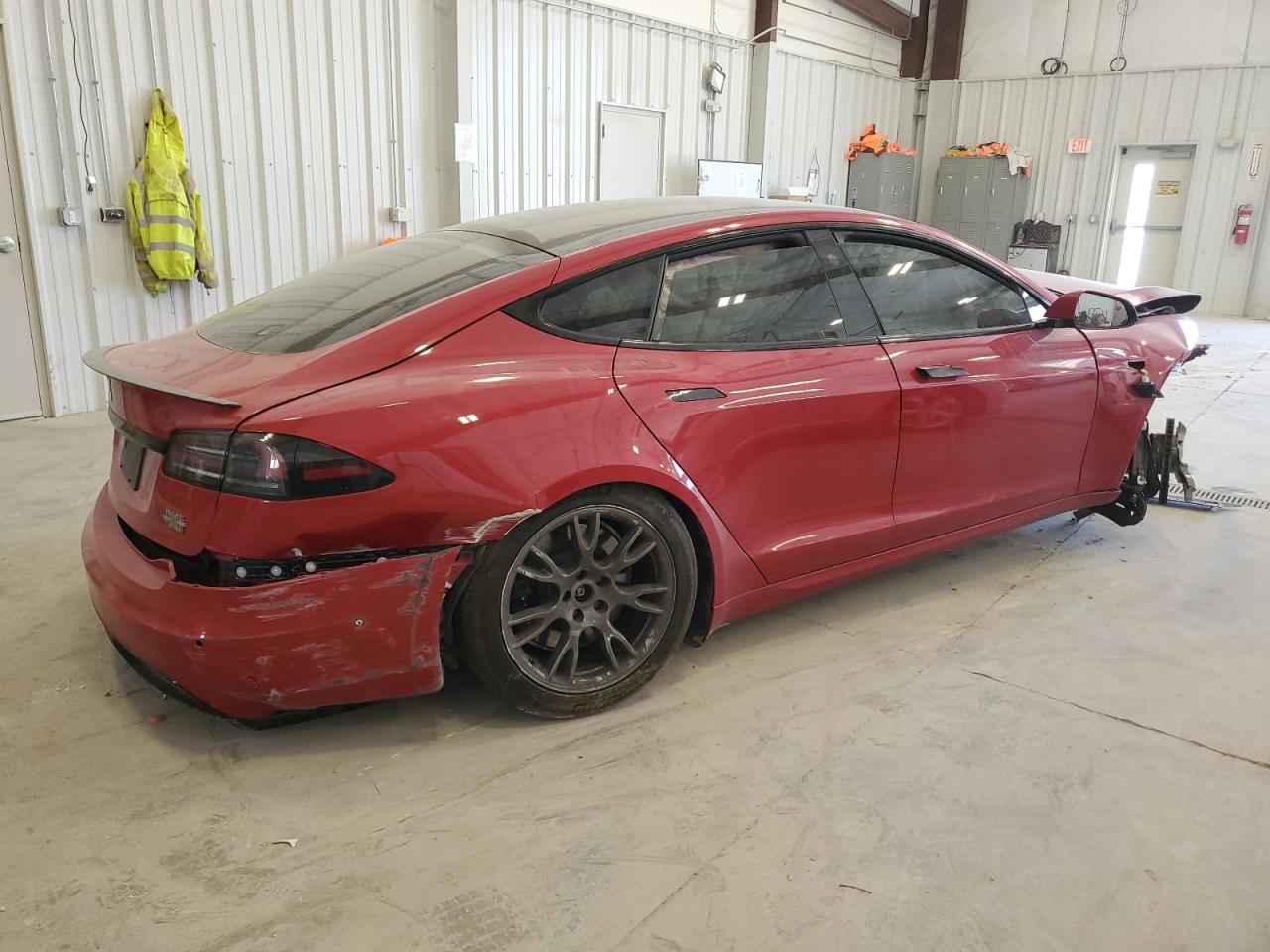 2022 TESLA MODEL S  VIN:5YJSA1E62NF476073