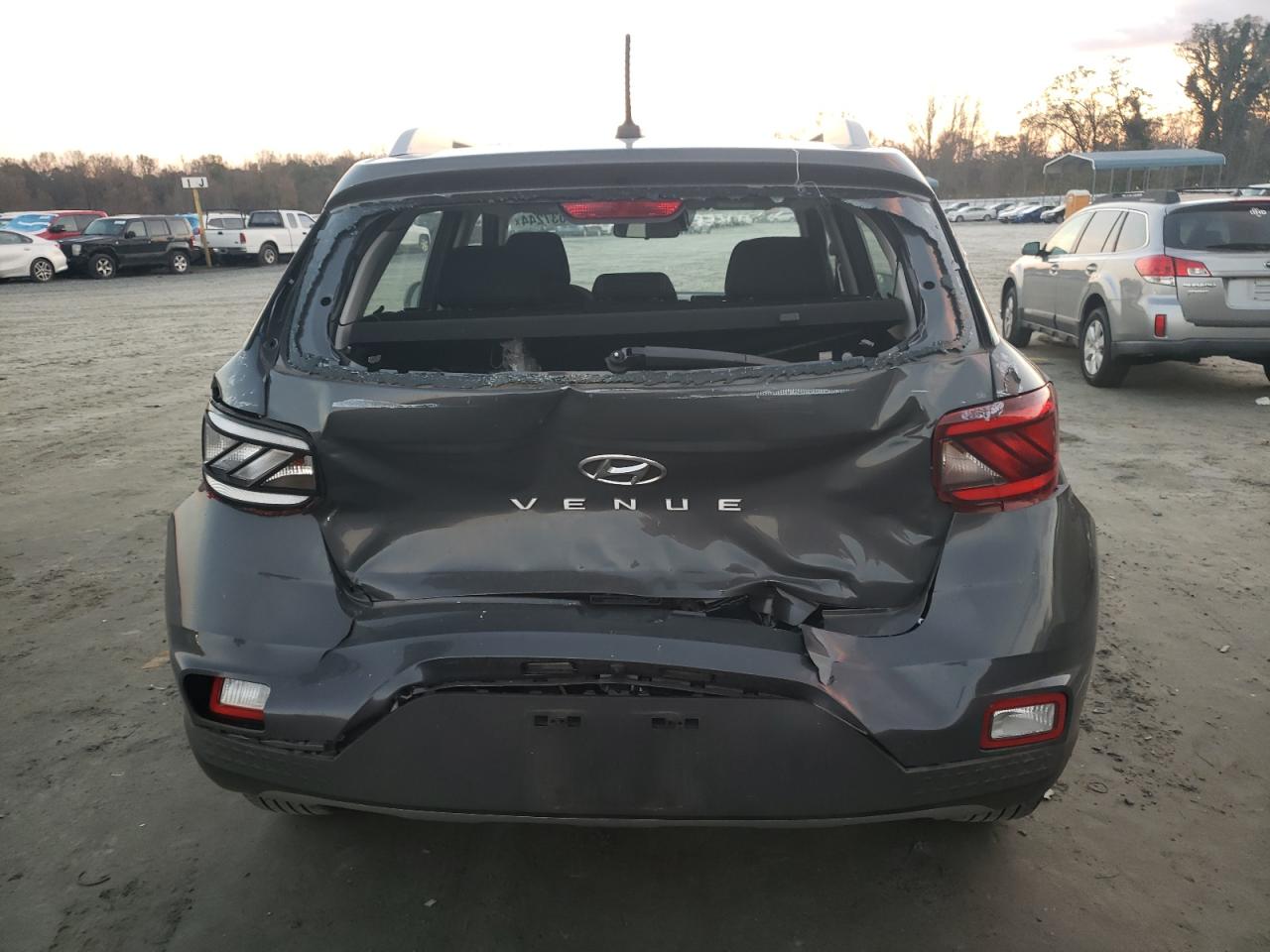 2024 HYUNDAI VENUE SEL VIN:KMHRC8A32RU316247