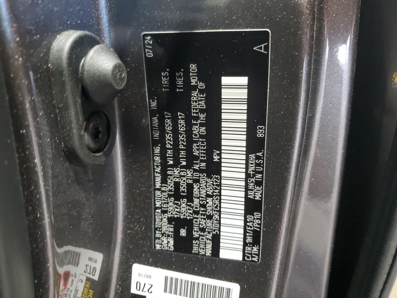 2024 TOYOTA SIENNA XLE VIN:5TDYSKFC5RS142123
