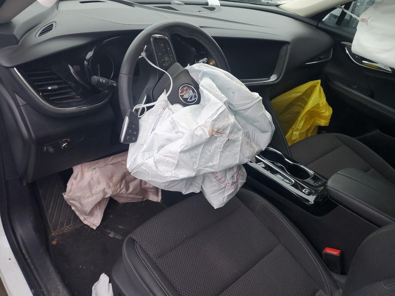 2022 BUICK ENVISION PREFERRED VIN:LRBAZLR4XND158555