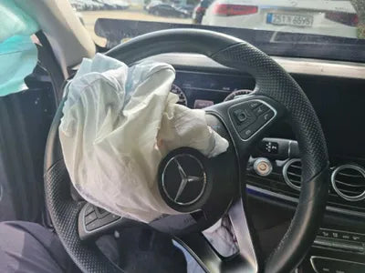 2018 Mercedes-Benz E 400 145KMWDDZF6GB0JA4 VIN:145KMWDDZF6GB0JA4