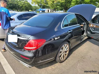 2020 Mercedes-Benz E 300 W1KZF4KBXLA825253 VIN:W1KZF4KBXLA825253