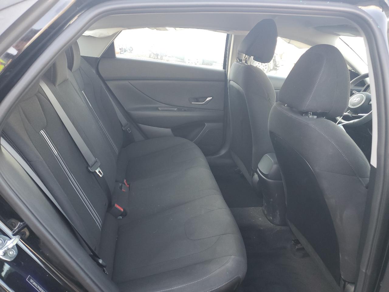 2023 HYUNDAI ELANTRA SEL VIN:5NPLM4AG7PH093939