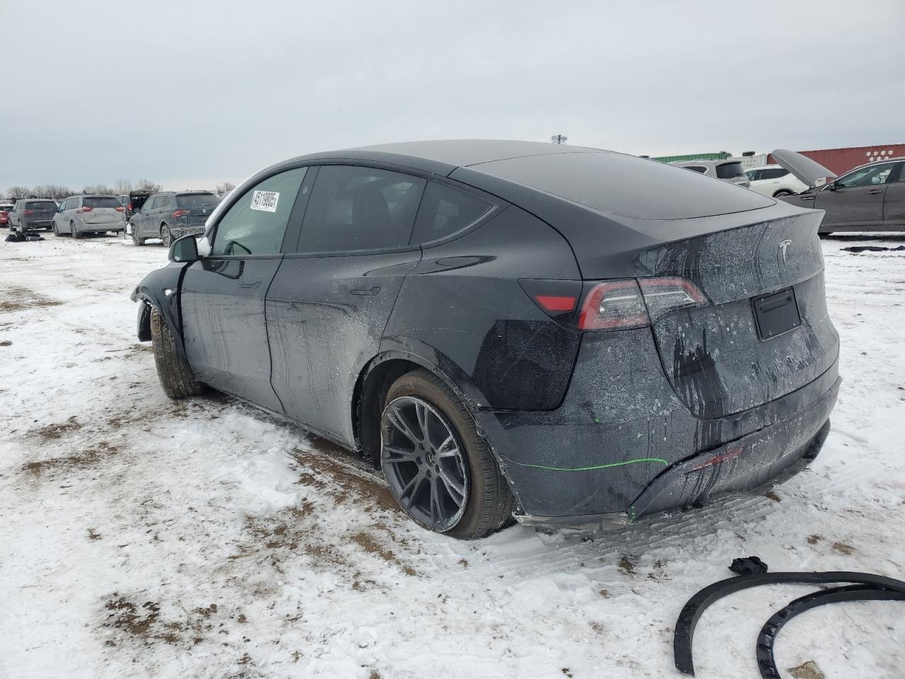 2024 TESLA MODEL Y  VIN:7SAYGDEE3RF178884