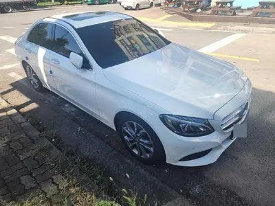 2016 Mercedes-Benz C 200 VIN: