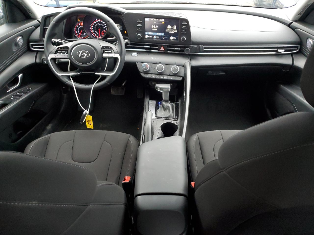 2023 HYUNDAI ELANTRA SEL VIN:KMHLM4AG8PU590323